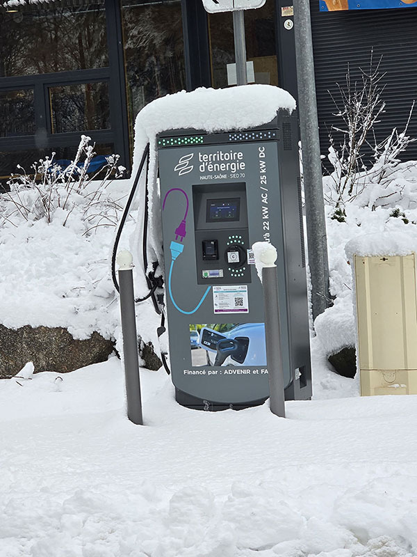 Installation d’une borne de recharge pour véhicules électriques à la Planche des Belles Filles